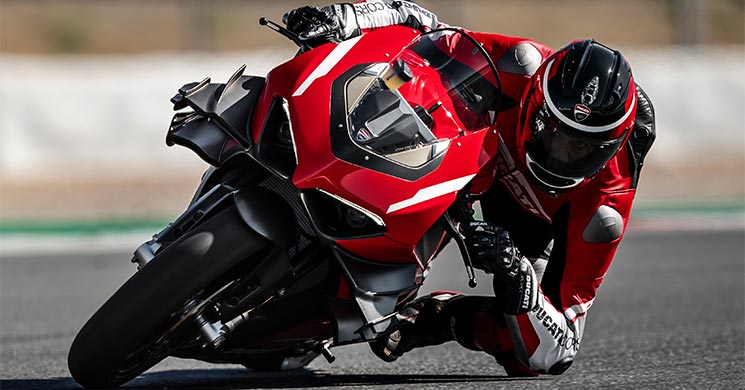 DucatiPanigaleV4-Superleggera(1).jpg