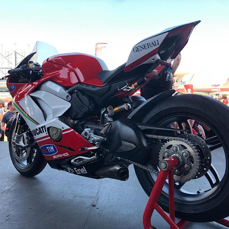 DucatiPanigaleV4Hayden-2.jpg