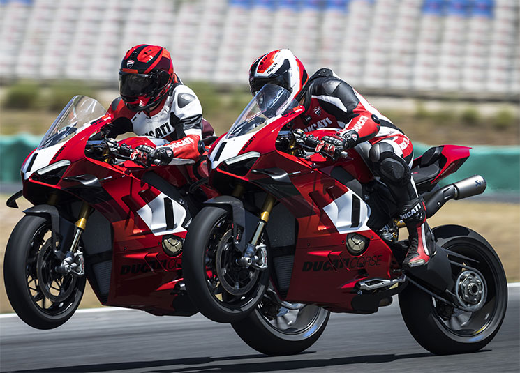 DucatiPanigaleV4R-2023