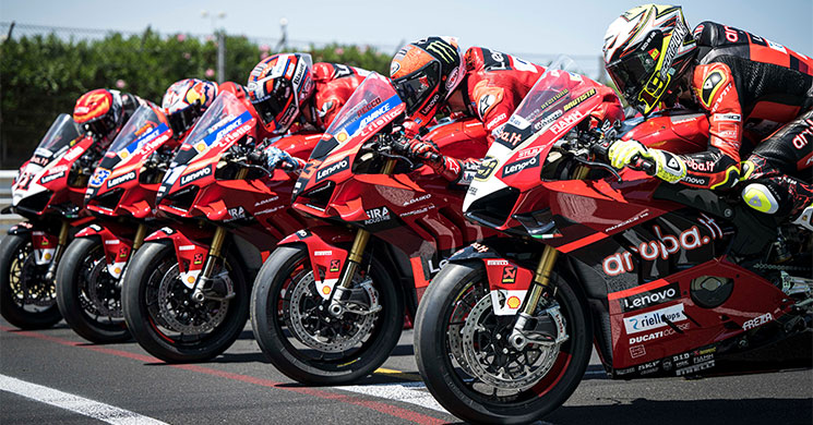 DucatiPanigaleV4S(2).jpg