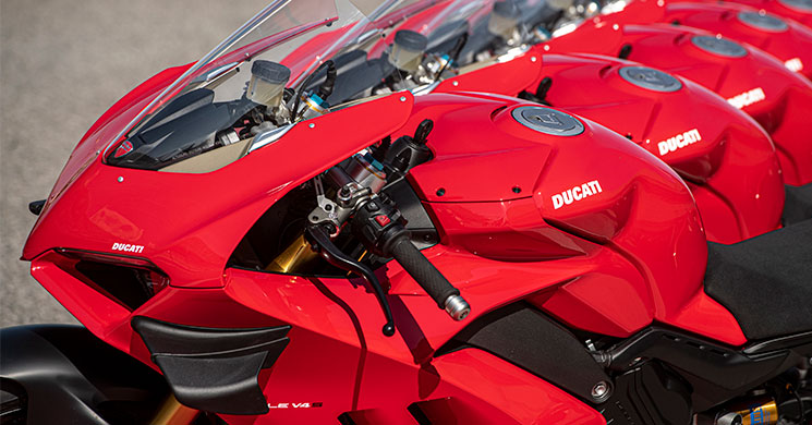 DucatiPanigaleV4S-3455.jpg