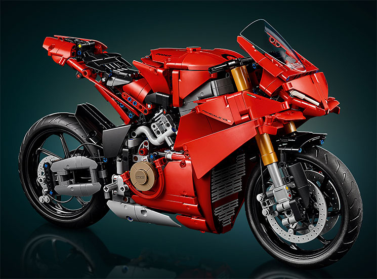 DucatiPanigaleV4S-LEGO-Technic.jpg