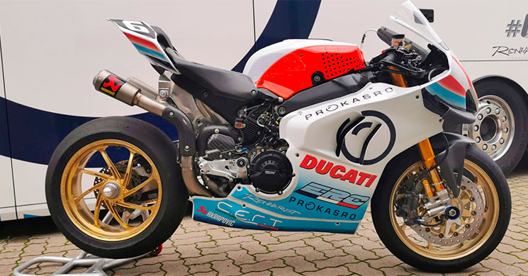 DucatiTeamERC.jpg