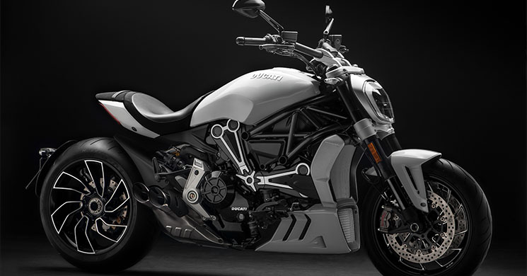 /DucatiXDiavel-s-white.jpg