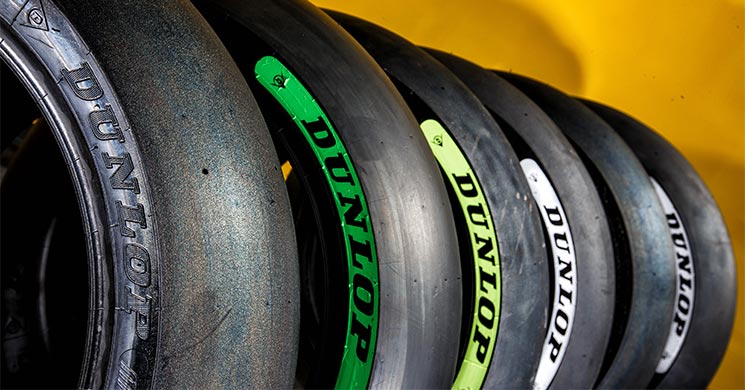 dunlop moto2