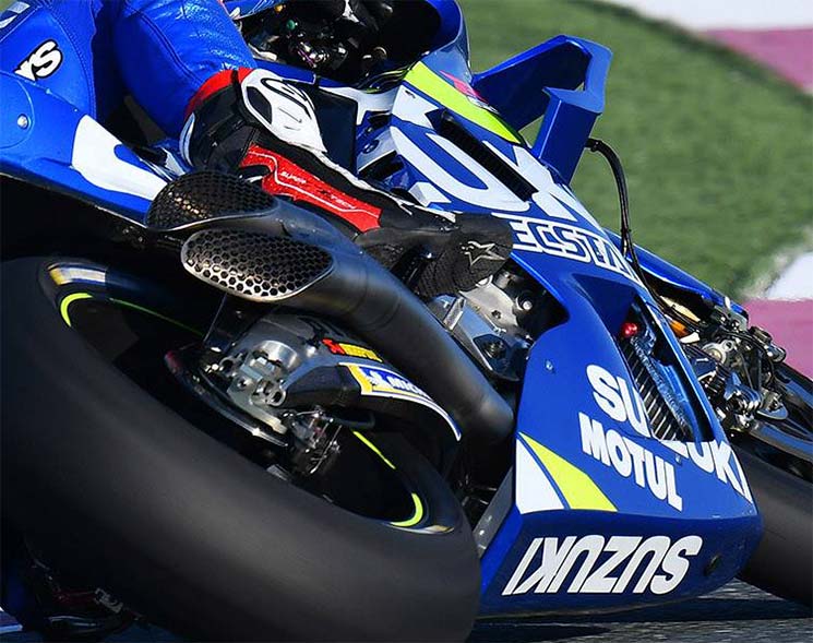 /Escape-Akrapovic-Suzuki-MotoGP-2.jpg