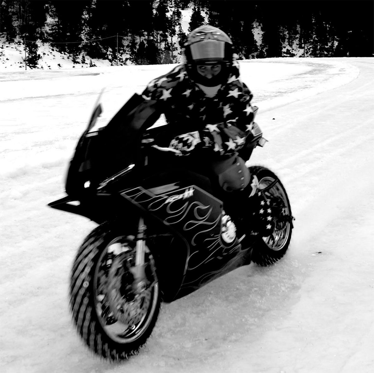 /FabioQuartararoYamahaR9Nieve