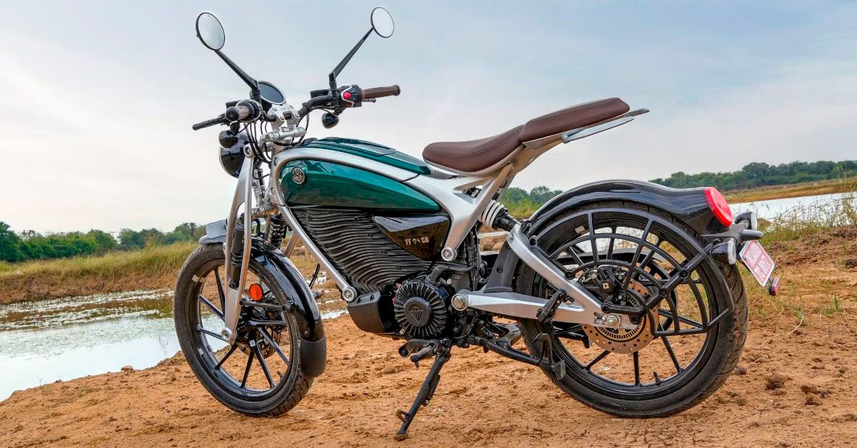 FlyingFleaC6_compressed