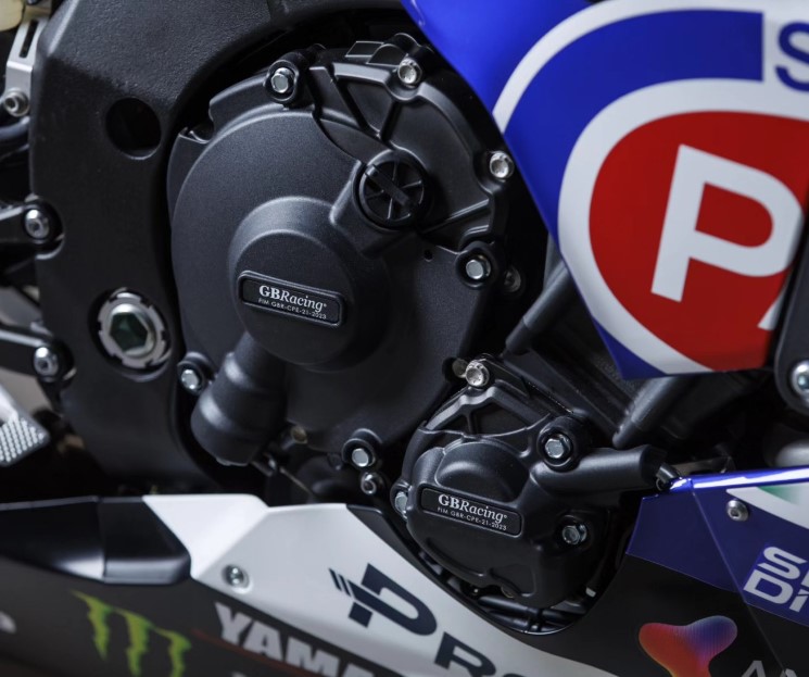 YamahaR1JonathanReaReplica-1.jpg