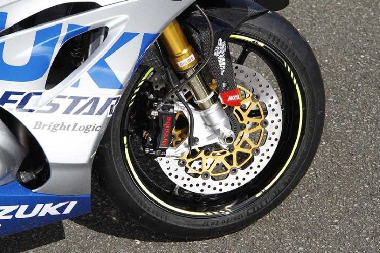 GSXR-1000R-ReplicaMotoGP-