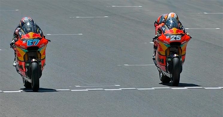 moto2
