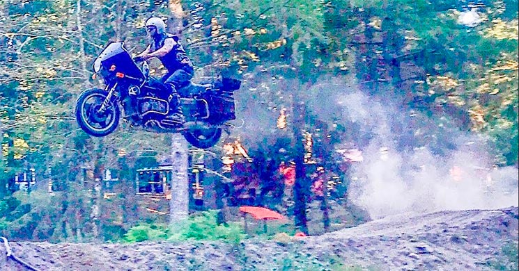 /GoldwingMotocross.jpg