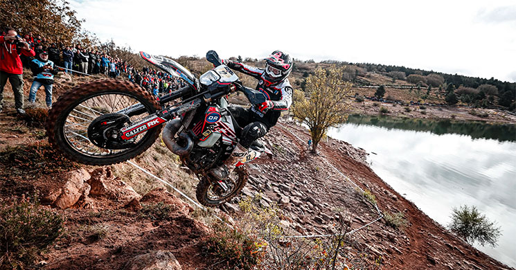 hard enduro
