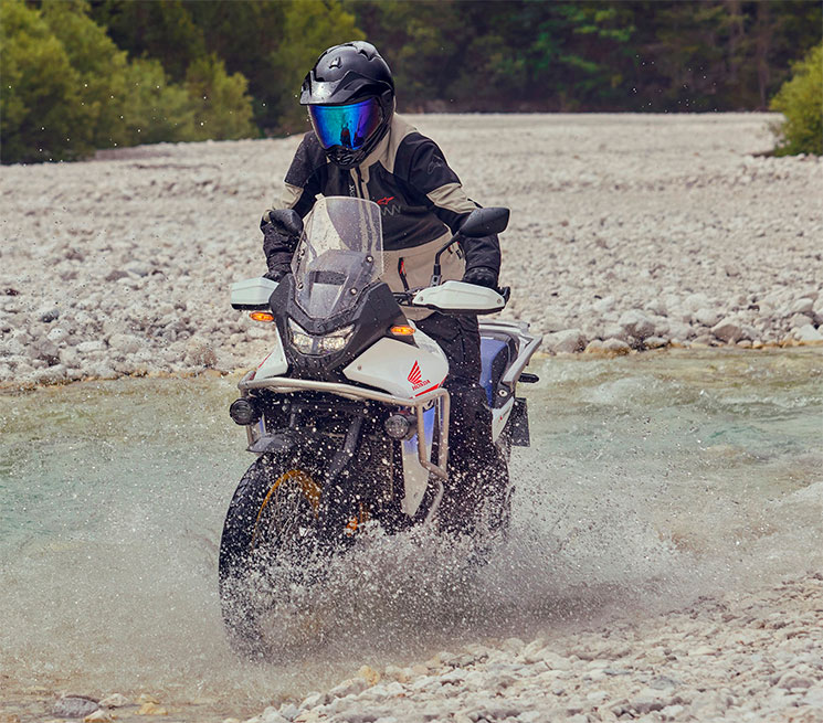 Honda-Transalp-750-2025