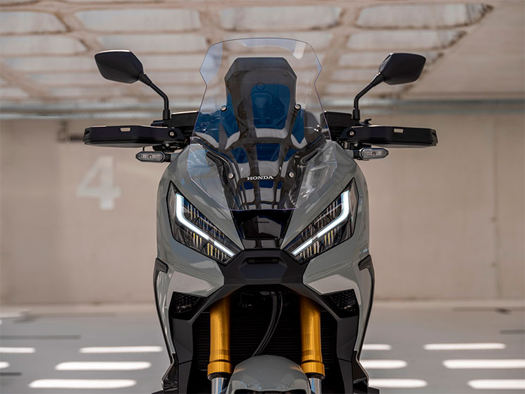 Honda-XADV-2021-1.jpg
