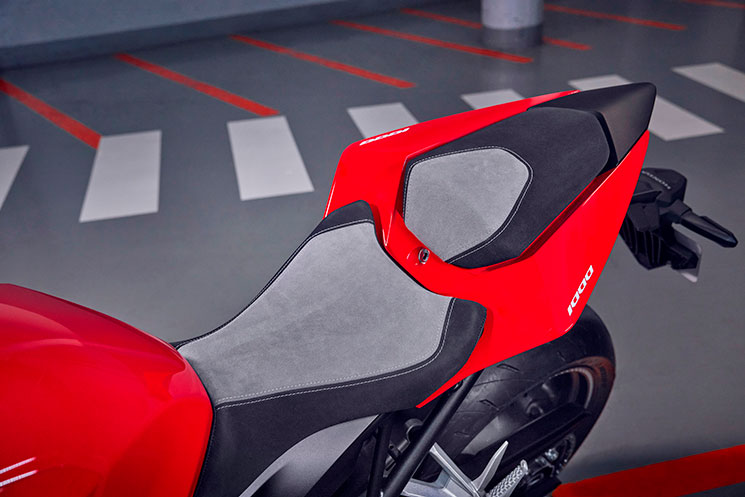 HondaCB1000Hornet2025