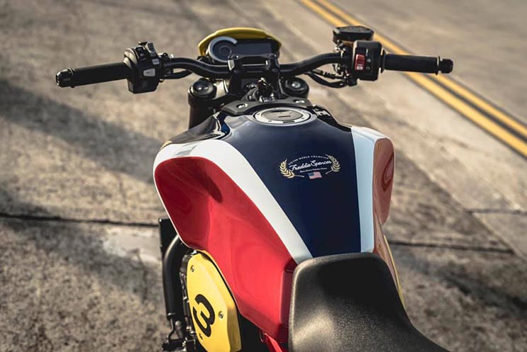 HondaCBR1000R-FreddieSpencer