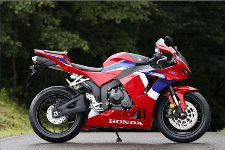 HondaCBR600RR-2021