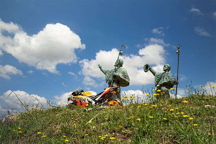 honda marc marquez camino de santiago
