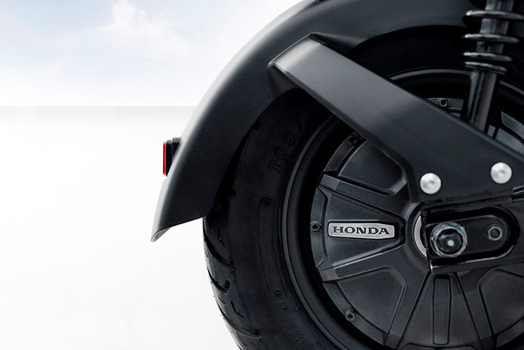 HondaEM1e-5.jpg