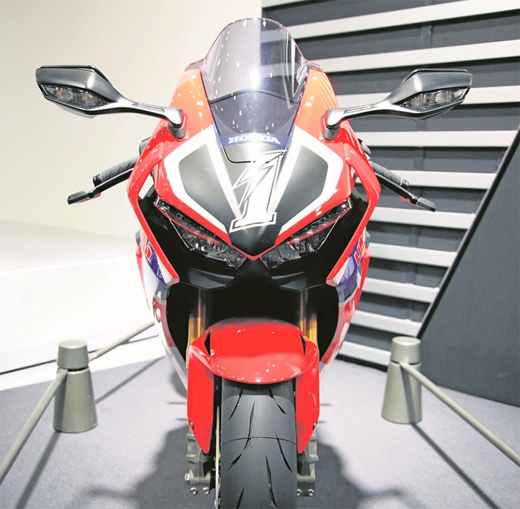 HondaFirebladeSPSuzuka8Hours-3.jpg