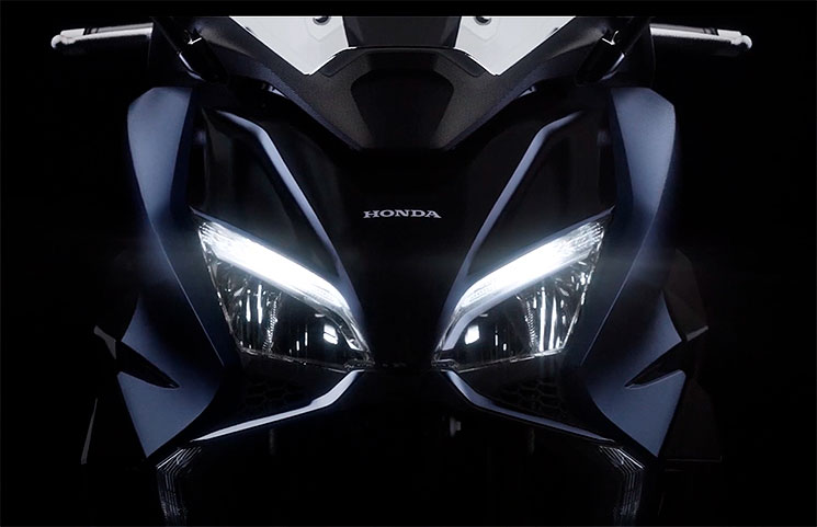 HondaForza750-2021-3.jpg