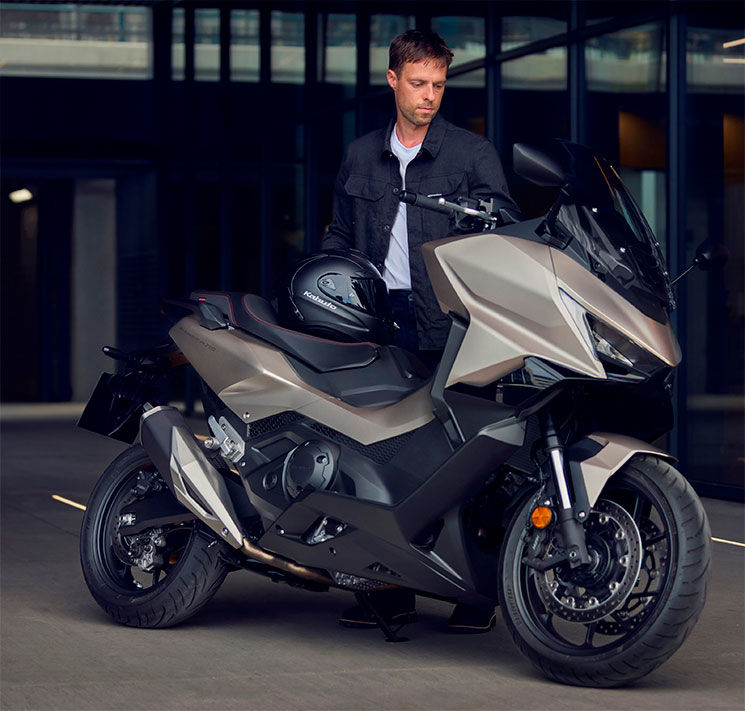 HondaForza750-2025