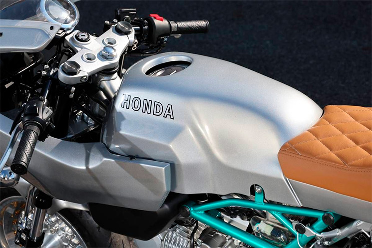 /HondaMonkeyDucatiPaulSmart-