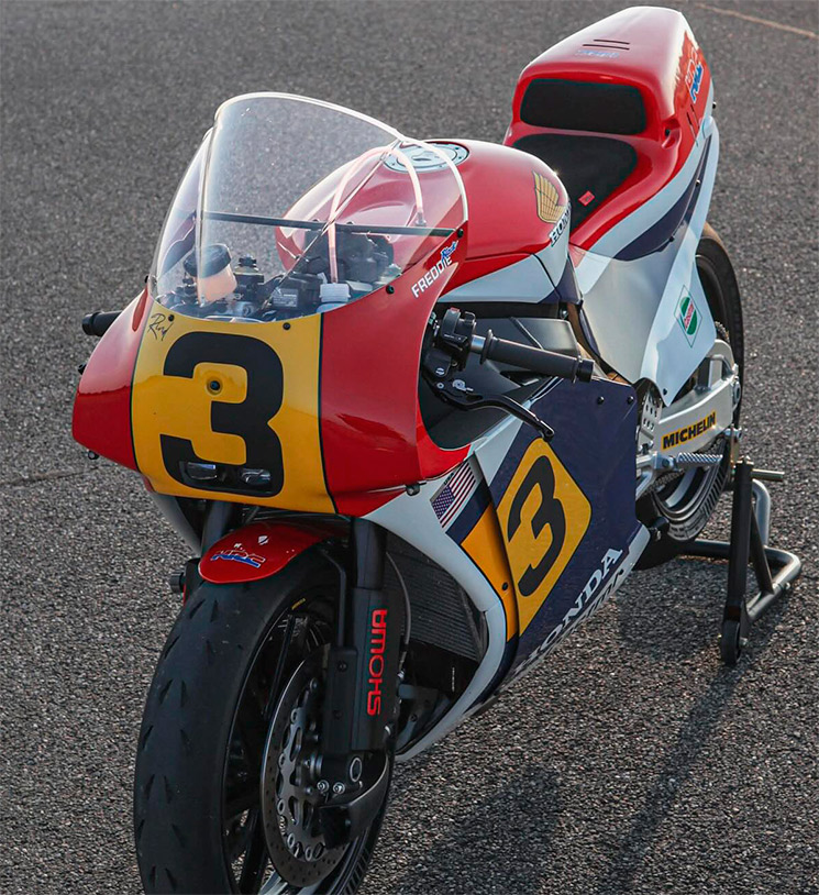 HondaNS500-Fireblade