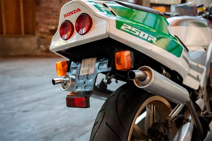 HondaNSR250.