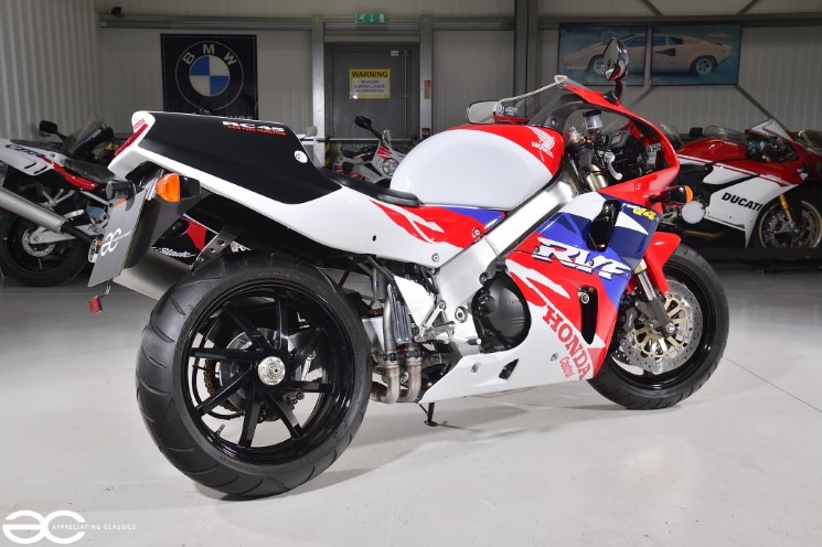 HondaRC45-1994