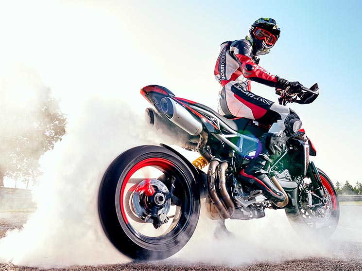 /Hypermotard-950-RVE-6.jpg