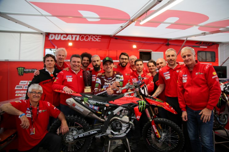 /DucatiDesmo450MX-1.jpg