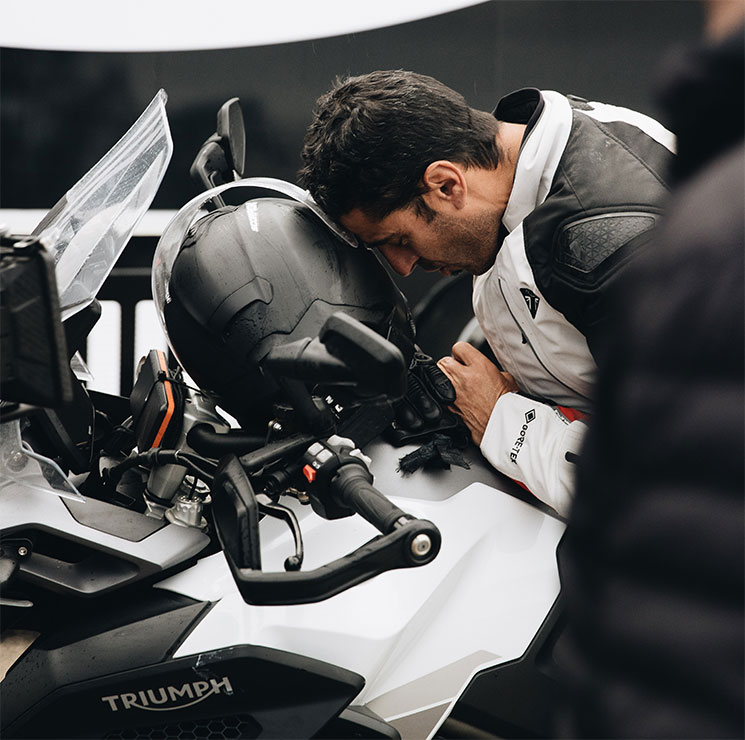 /IvanCervantesRecordTiger1200-2.jpg