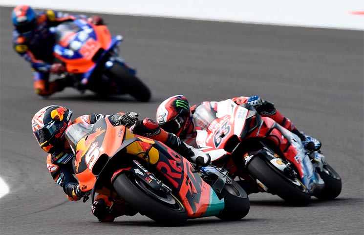 JohannZarcoMotoGP2019-2.jpg