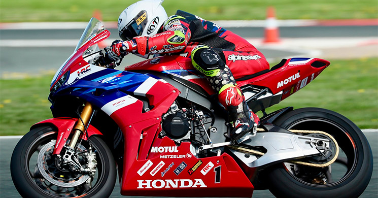/JohnMcGuinness-Navarra
