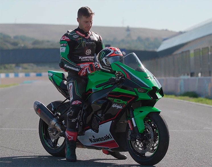 /JonathanRea-ZX10R-2021-2.jpg