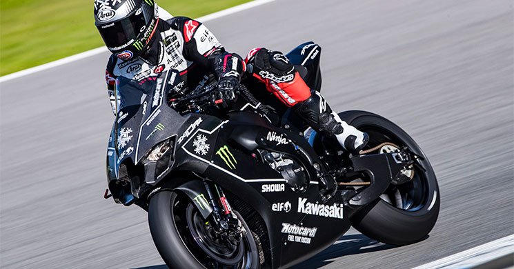 jonathanRea-ZX_10RR-2021.jpg