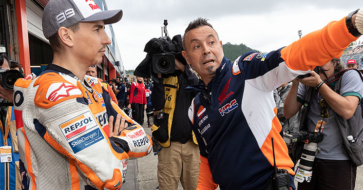 /JorgeLorenzoHonda2019-4534.jpg
