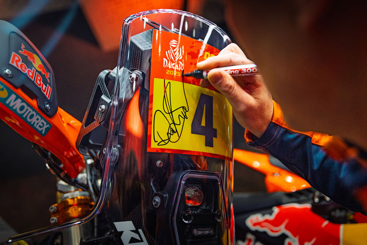 /KTM-450-Rally-Replica