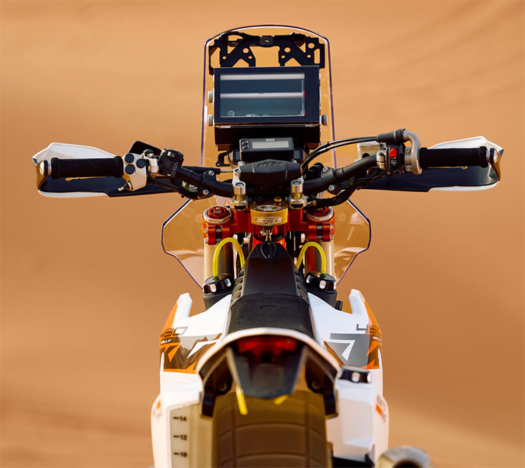 KTM-450-Replica-2025
