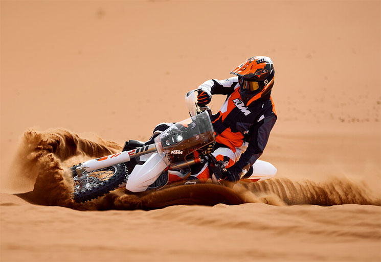 KTM-450-Replica-2025