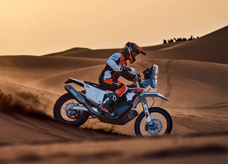 KTM-450-Replica-2025