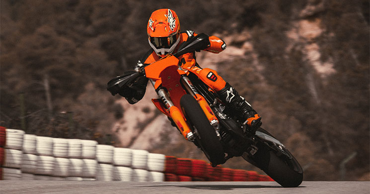 KTM-450-SMR-2025.jpg
