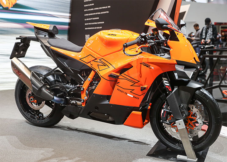 KTM-990-RC-R-2025