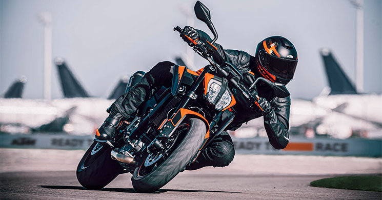 /KTM-Duke-890-