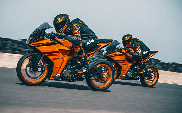 KTM-RC390-2024