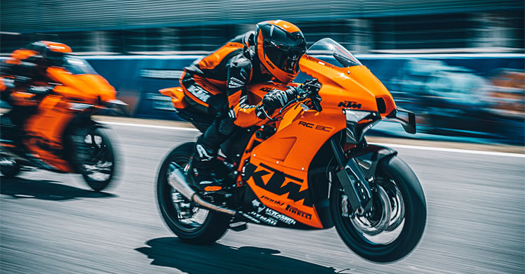 KTM-RC8C-456.jpg