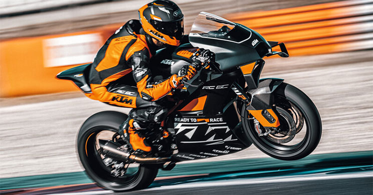 KTM-RC8C.jpg