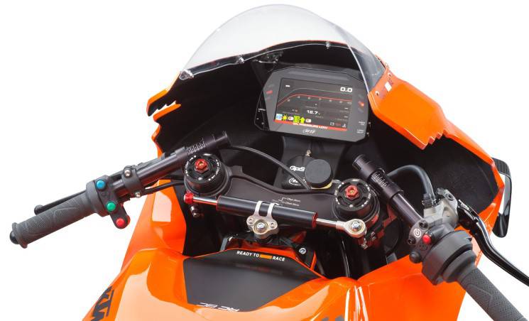 KTM-RC8R-2022